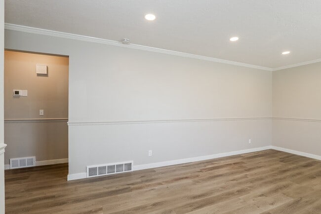 Photo - 6187 Misty Way