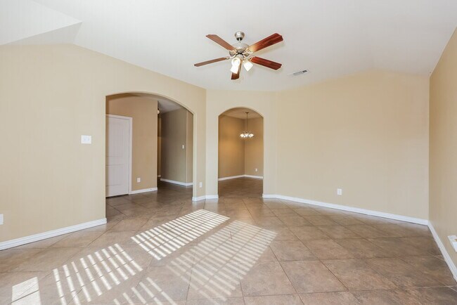 7681 Hollow Point Dr