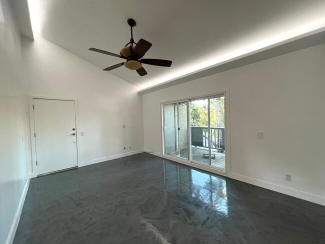 Photo - Clean 2 bedroom condo located near downtown Fullerton