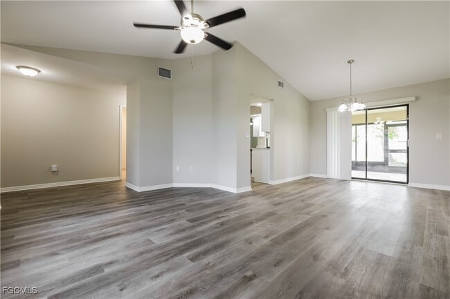 Photo - 850 Forest Hill Ln NW