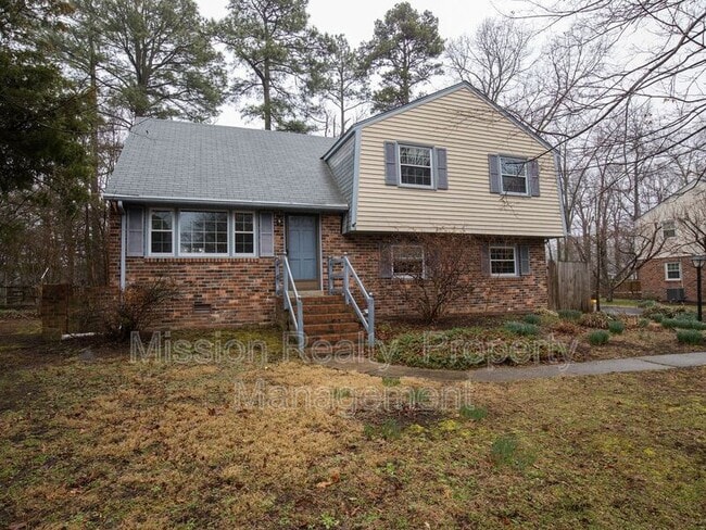 Building Photo - 1321 Warminster Dr