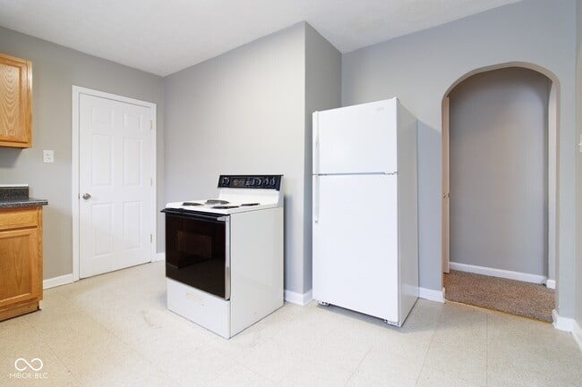 Photo - 61 S 3rd Ave