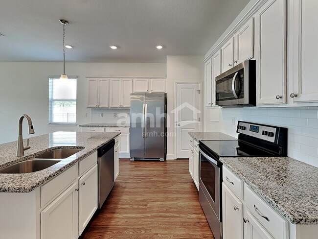 Photo - 327 Pine Terrace Dr