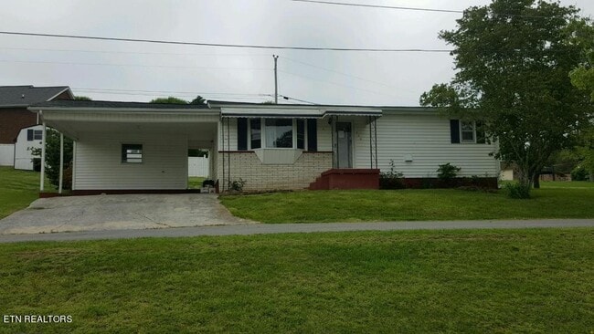 Photo - 930 Chittum Dr