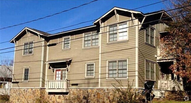 Building Photo - Garrett & Associates, LLC - Five Plex Unit 204-102 Rental