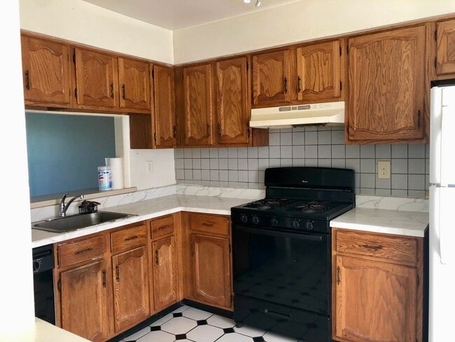 404 Woodbridge Commons Way Unit 404