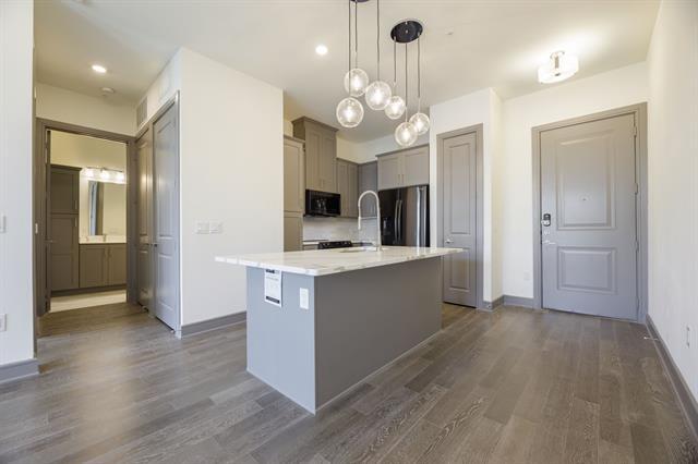 Building Photo - 2700 Old Denton Rd Unit 3362