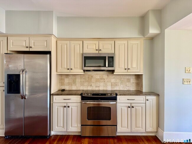 Photo - 2 Meadow Pl Unit A1