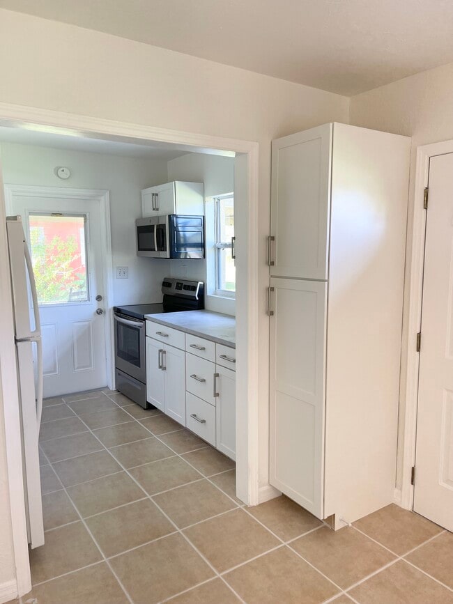 Photo - 5940 Dogwood Dr