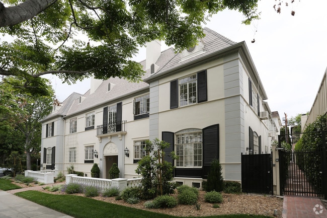 Photo - 153 S Camden Dr