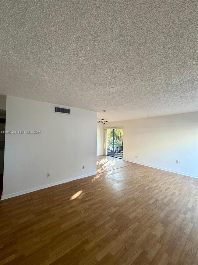 Photo - 15832 SW 91st Ct