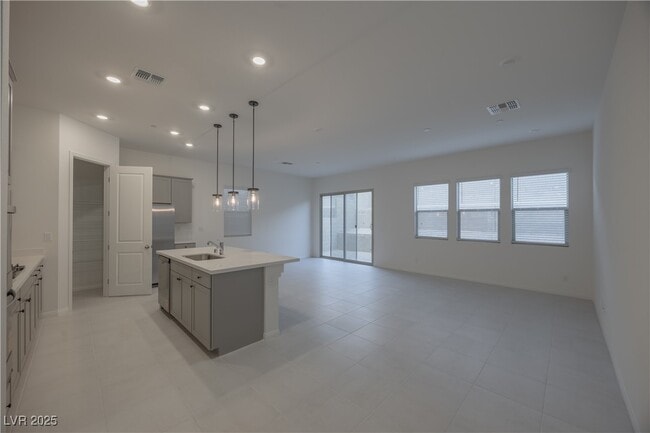 Photo - 95 Silver Run Ln