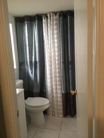 Photo - 7747 SW 86th St Apartamentos