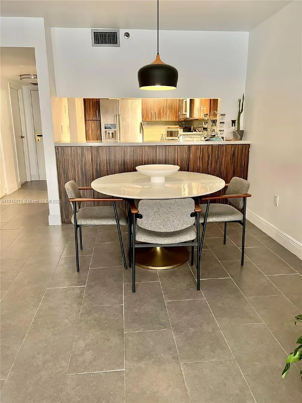 Photo - 555 NE 15th St Unit 14I