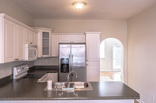 Photo - 615 Spence Enclave Way