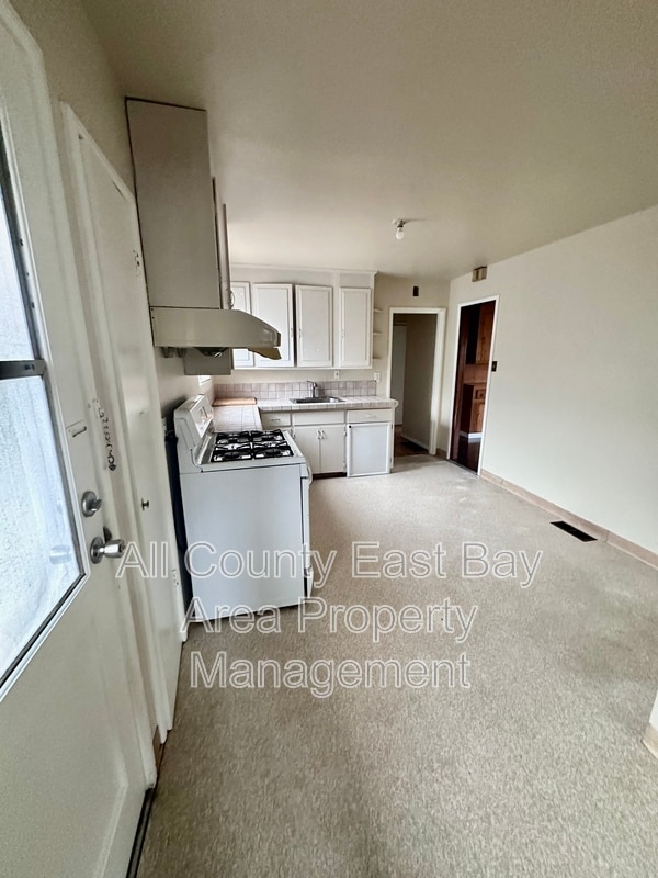 Photo - 1529 Richmond St