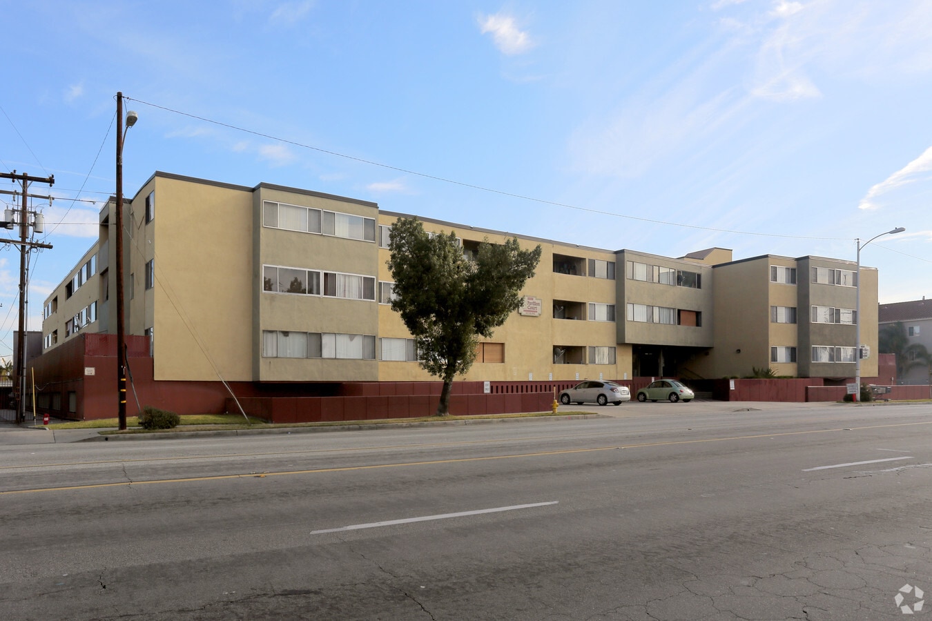 Photo - Pavillion Court Apartments