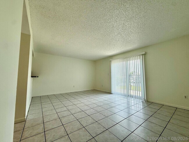 Photo - 337 Gulfstream Rd
