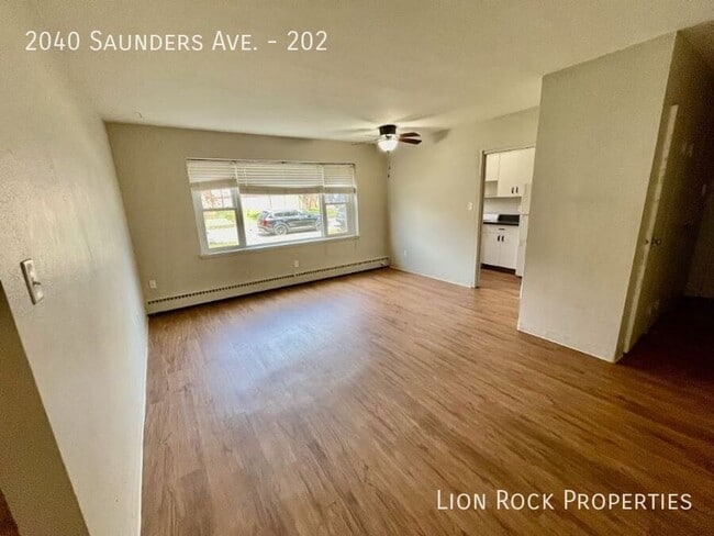 Photo - 2040 W Saunders Ave Unidad 202