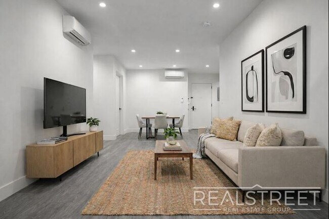 Photo - NO FEE! Grand Spacious 2 Bed in Prime Crown Heights Unit 3A