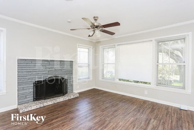 Photo - 1624 Oakland Blvd