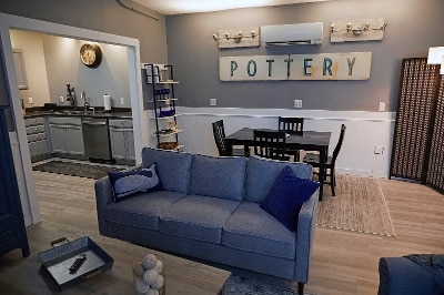 Photo - 9 May St Unit Furnished Open-Concept