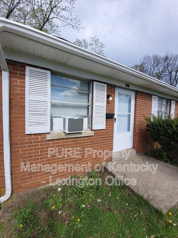 Photo - 627 Silverleaf Dr