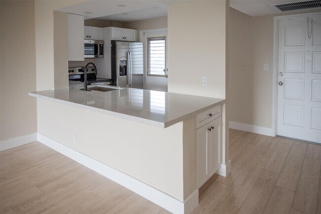 Photo - 3001 S Course Dr Unit 209