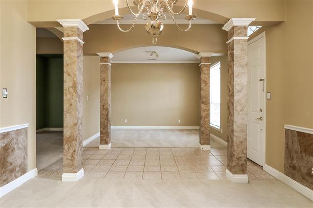 Photo - 717 Summerfield Dr