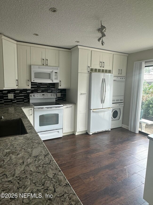 Photo - 7867 Bahia Vista Ct Unit 7867