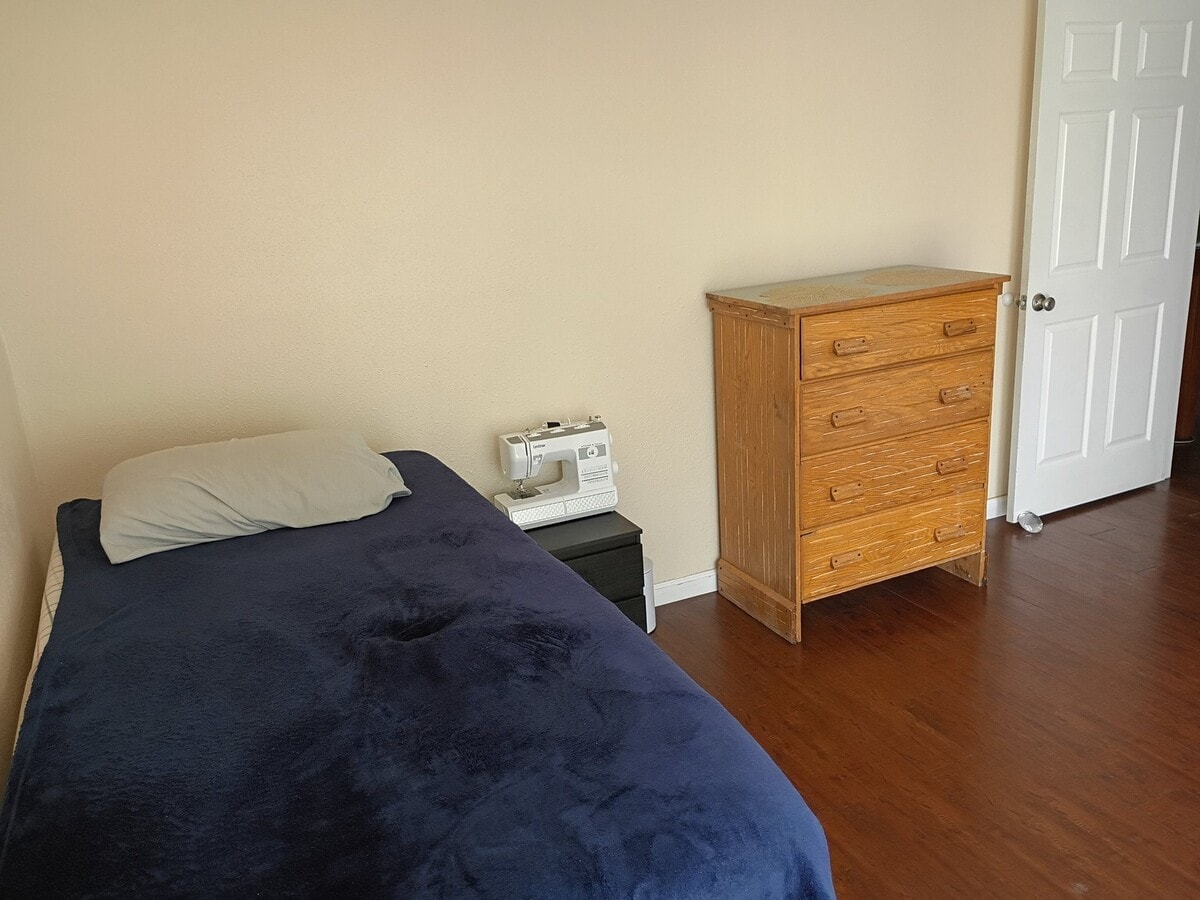 Photo - 10512 Glenview Way