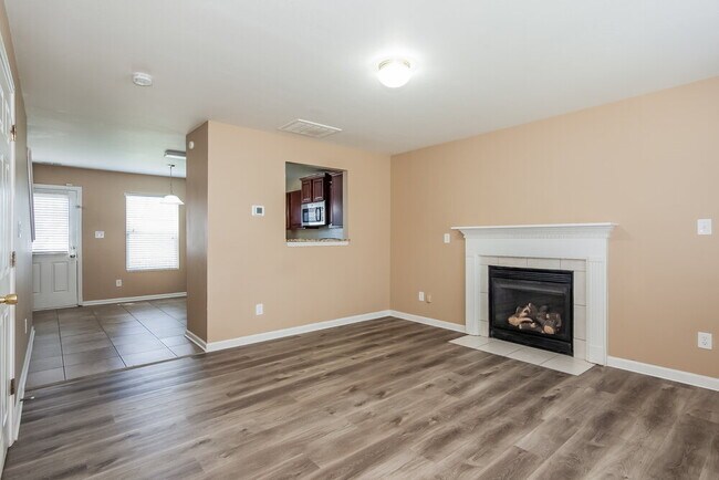 Photo - 2243 Brandybuck Ln