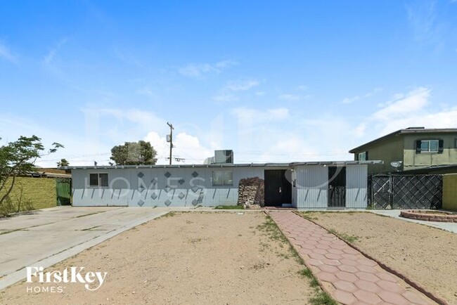 Photo - 1612 Capistrano Ave House