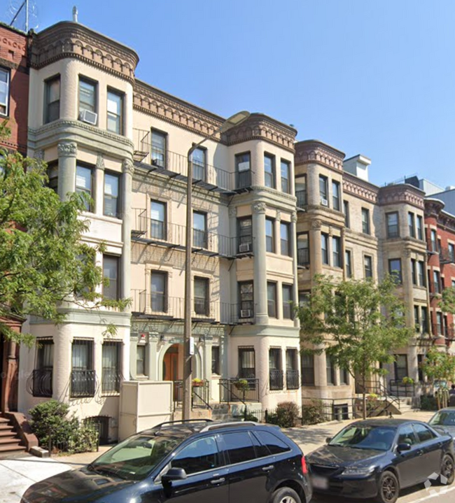 Building Photo - 73 Westland Ave Rental