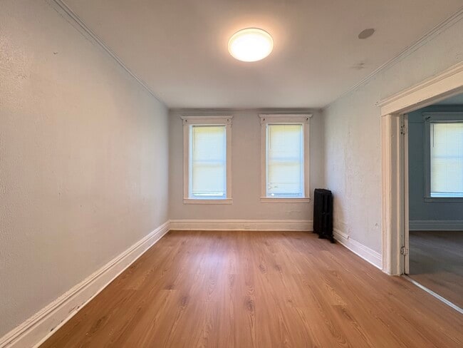 148 Virginia Ave 3 - 159 Virginia Ave