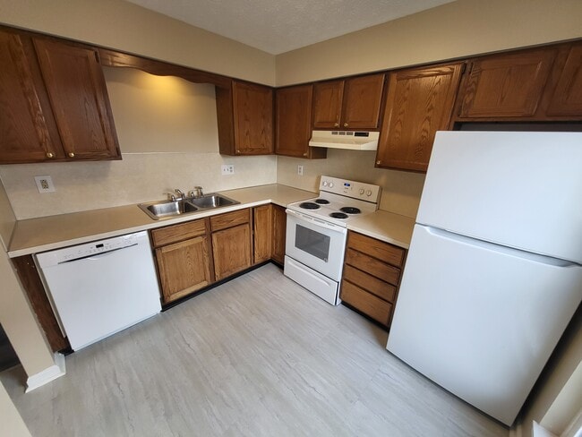 Photo - 6955 New Oxford Rd