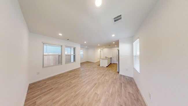 Photo - 16811 N Marie Vlg Dr