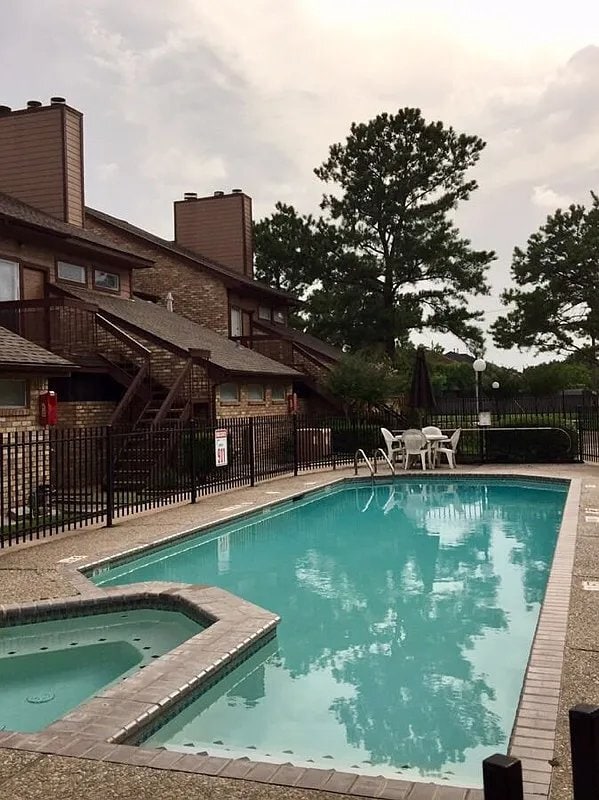 11240 Perry Rd