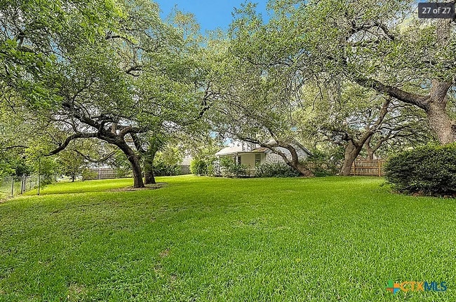 Photo - 1701 Century Oaks Dr