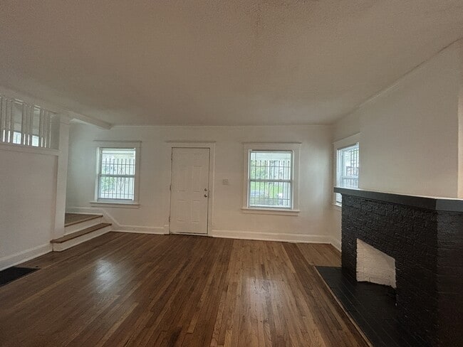 Photo - 4010 Bellefontaine Ave