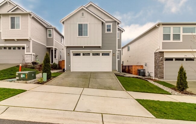 Photo - Beautiful 3 Bedroom 2.5 Bathroom Property