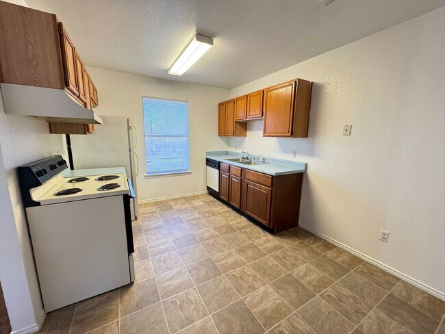 Photo - 1902 Windward Dr Unit # C