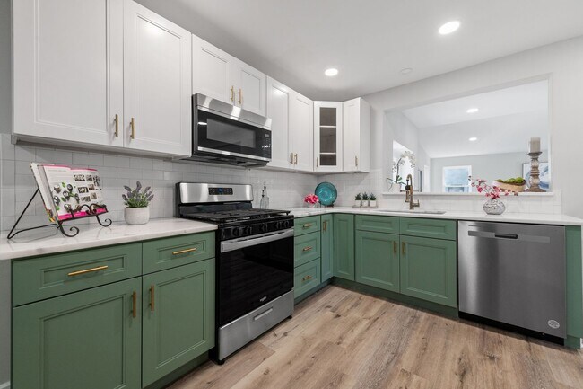 Photo - Abington Township Beautiful Rancher in Mea...