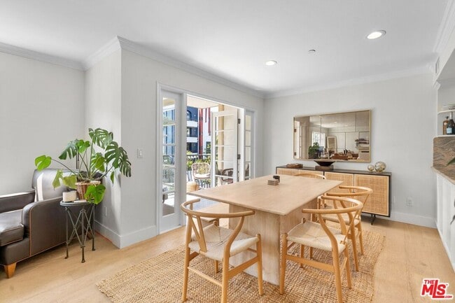 Photo - 11842 Darlington Ave Unit 201