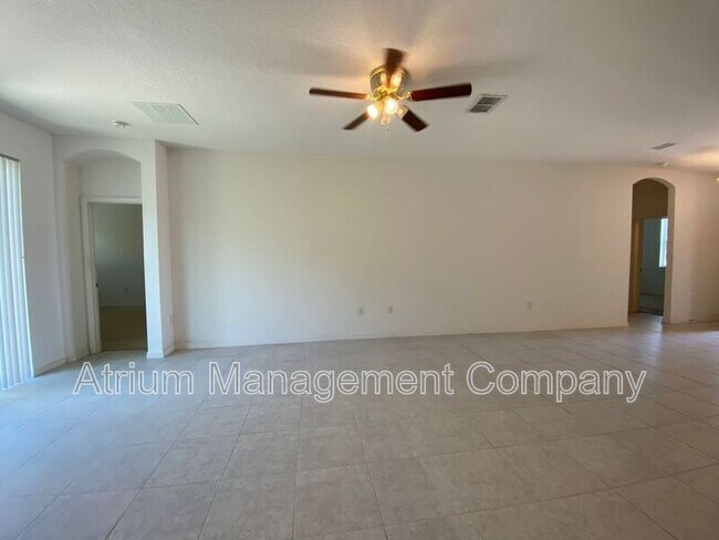 Photo - 769 Star Magnolia Dr