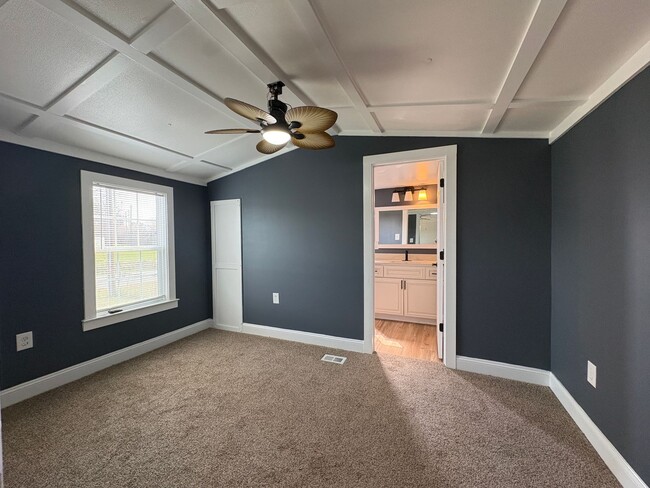 Photo - 2 Bedroom, 2 Bathroom Home in Haw River!