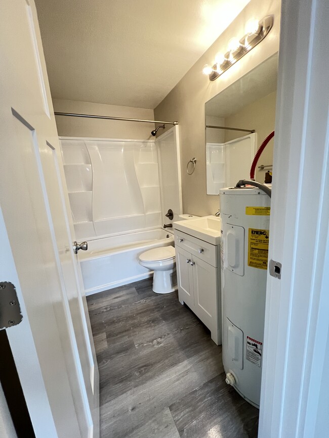 Bathroom - 3519 S 56th St Unit A