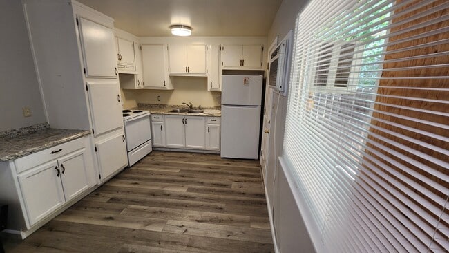 Photo - 2879 Acacia Way Unidad 2