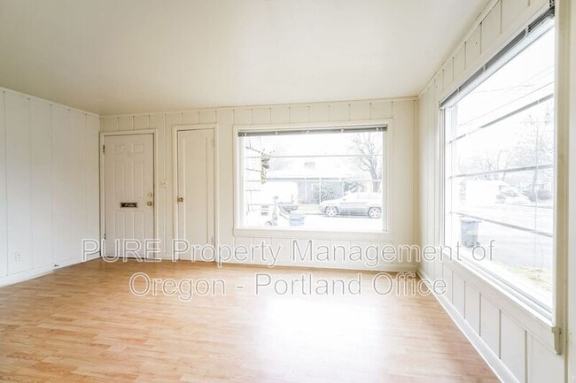 Photo - 7003 N Tyler Ave