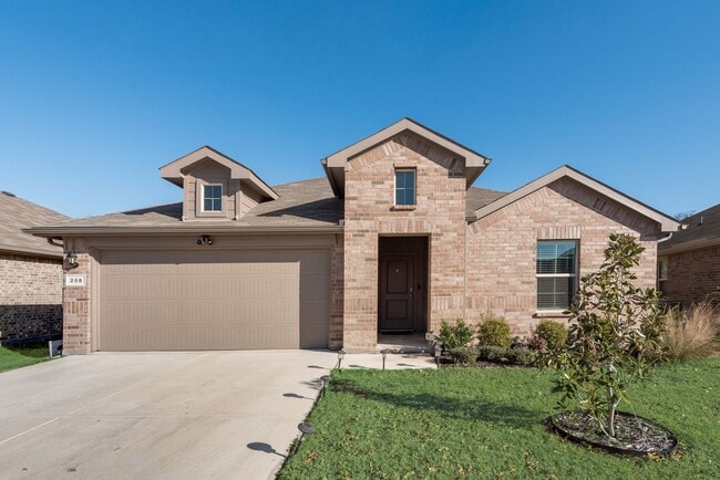 Building Photo - Amazing 4 Bed, 2 Bath Rental Ready for New...
